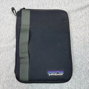Patagonia Padded Tablet Case Cover Bag 9x6 Kindle Ipad Display Zip Black Gorp